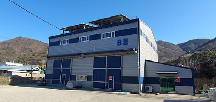 기호1,2 토지 및 4 제시 건물 전경