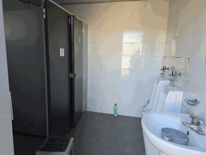 기호(3-가) 화장실 부분 내부전경