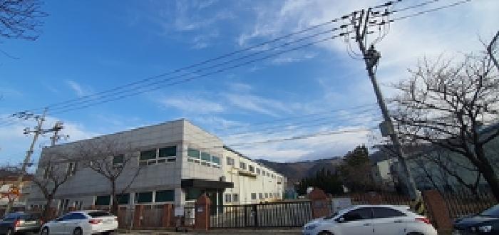 기호 1 토지 및 기호 2 제시 건물 외부 전경