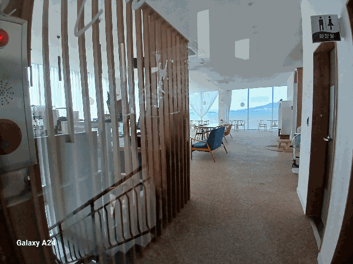 일련번호 2-가) 4층 내부