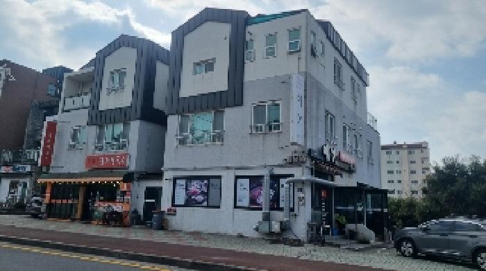 소재지2(서호중로 82) 제시 건물