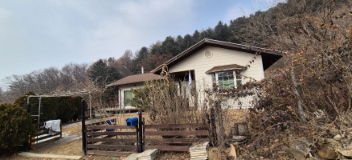 목록 1. 토지 전경(도로쪽에서 본 모습)