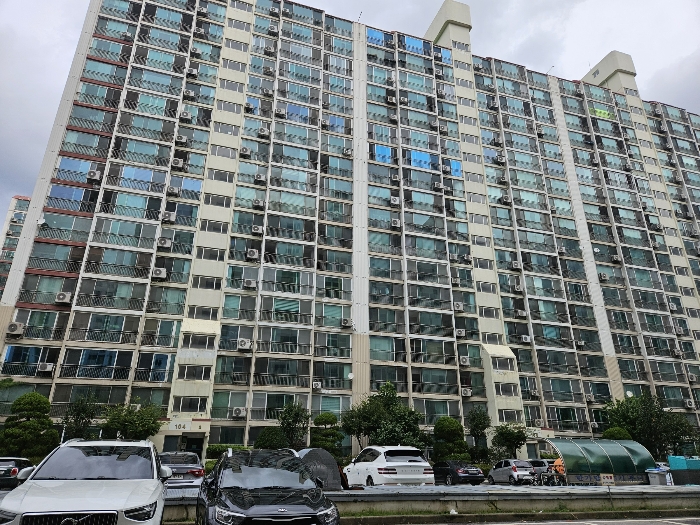 본건 동(한가람 아파트 104동)