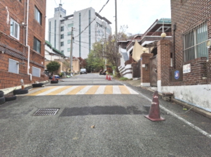 주변 도로 모습2