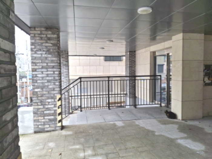 1층 주차장 모습