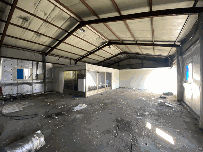 본건 일련번호(4) 내부 및 부합물㉢ 전경