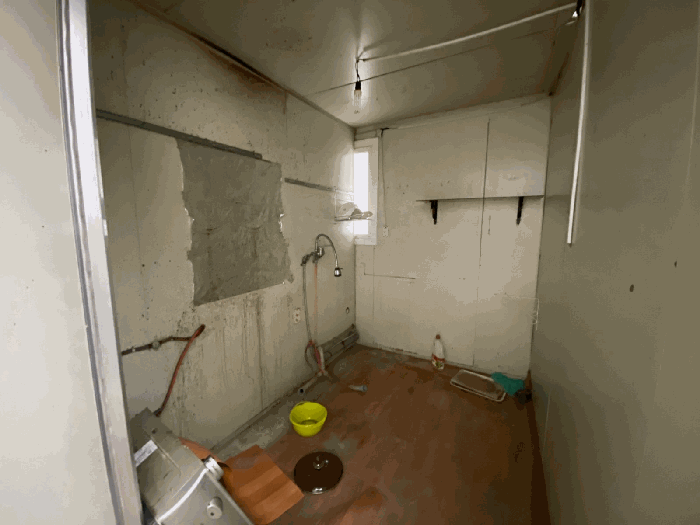 제시외건물④ 내부 전경