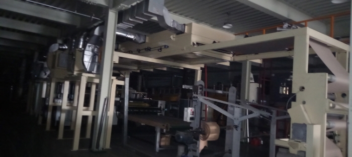 본건 공장에 소재하는 기계기구