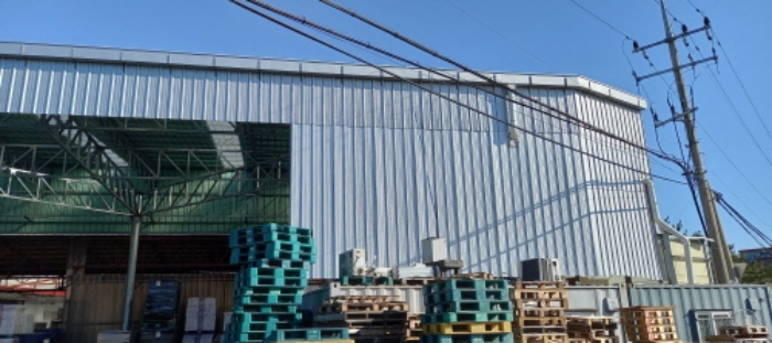 본건 공장 전경