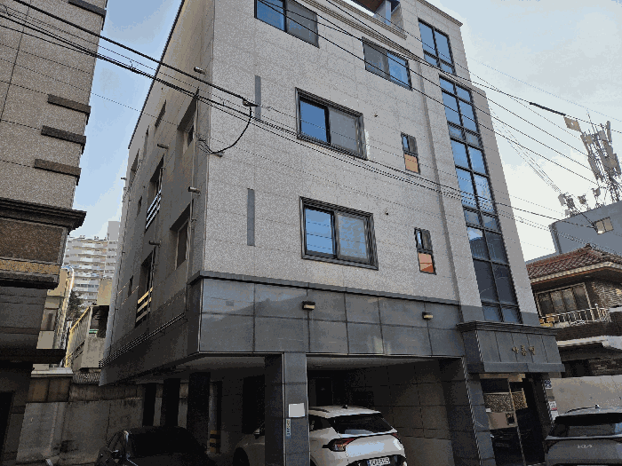 [본건전경(정면, 측면)]