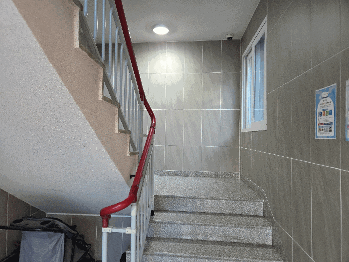 [본건전경(1층, 계단실)]