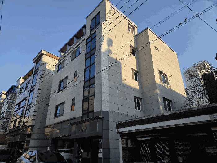 [본건전경(정면, 측면)]