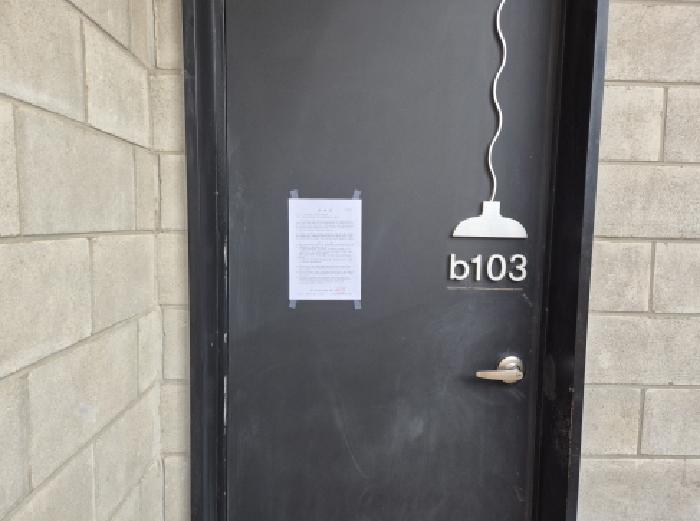 비동 안내문 부착