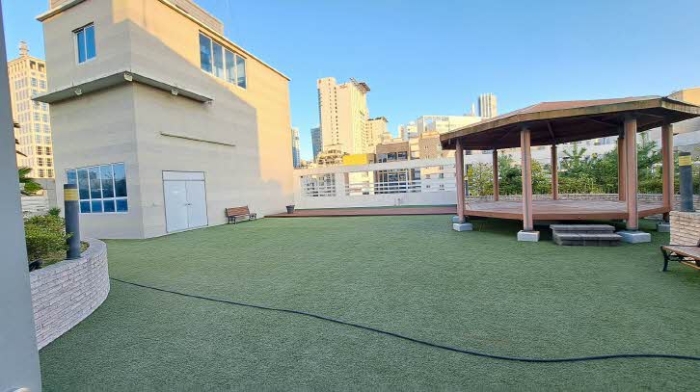 본건 5층 옥상, 기계실