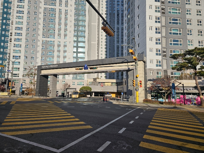 본건 단지 주출입구