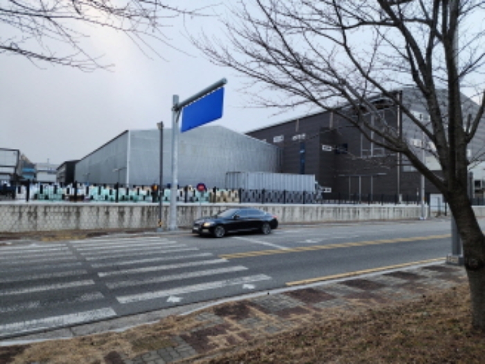 공장 및 사무실 전경