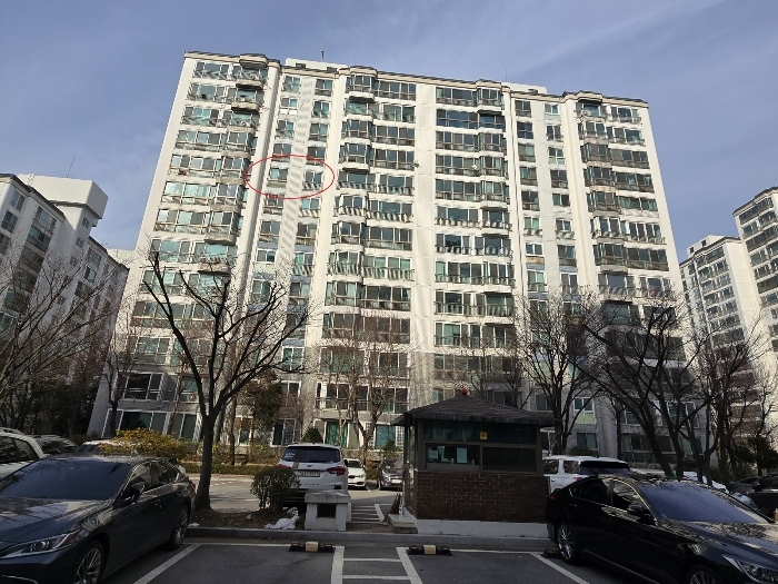 본건 (남측 인근)