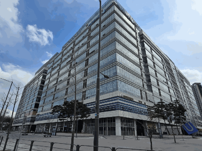 본건 건물 전경