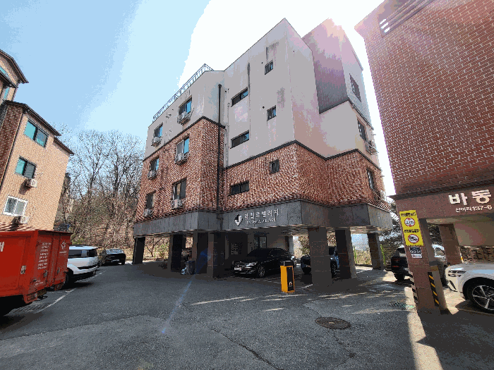 기호2 건물(북서측에서 촬영)