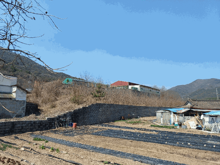 기호 1), 3) 전경 -동측 인근에서 촬영