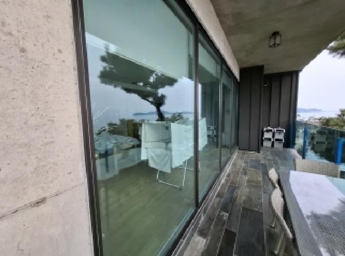 목록번호2 3층 숙소.