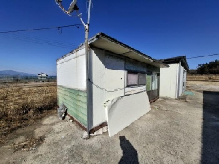 목록번호1 제시외 단층 숙소.