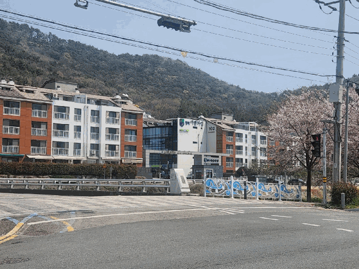 일련번호 10) 전경