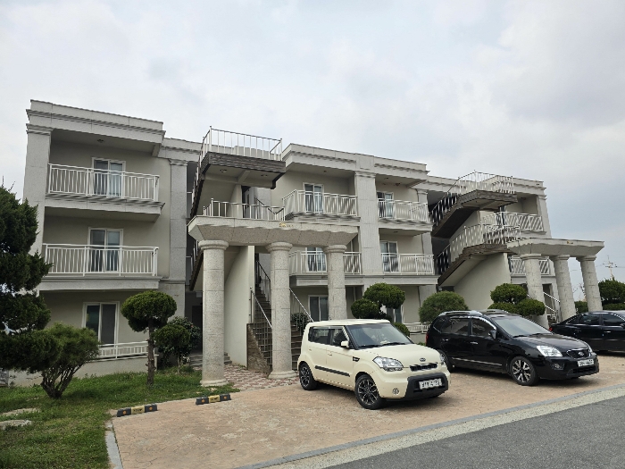 본건 103동 전경