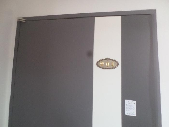 목록2. 204호 출입문