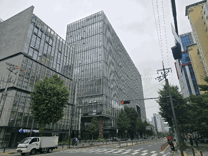 본건 건물 전경