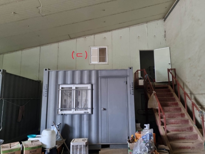 제시외 건물ㄷ)