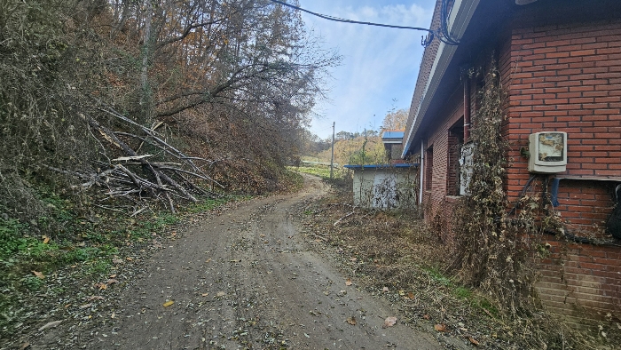 제시외 건물 ㄱ) 전경