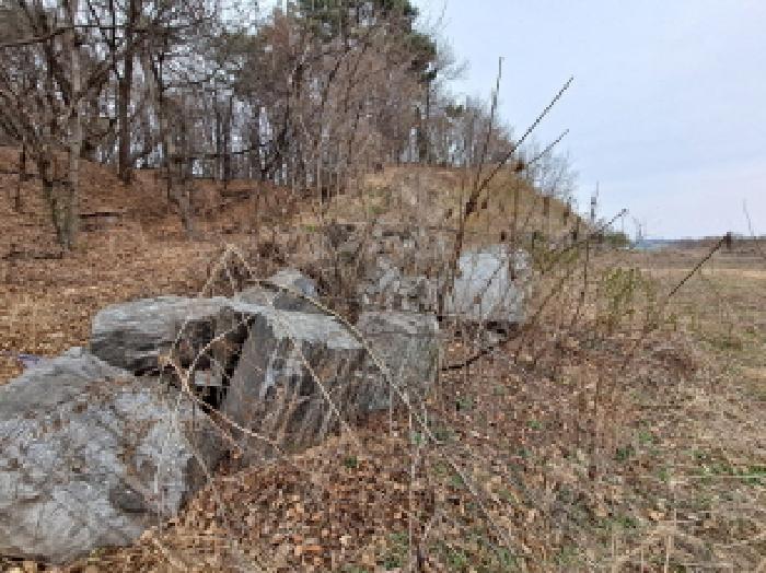 목록 18 중간부분 석축 등