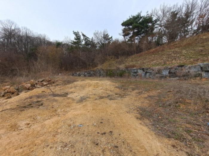 목록 18 동남쪽 진입로부분