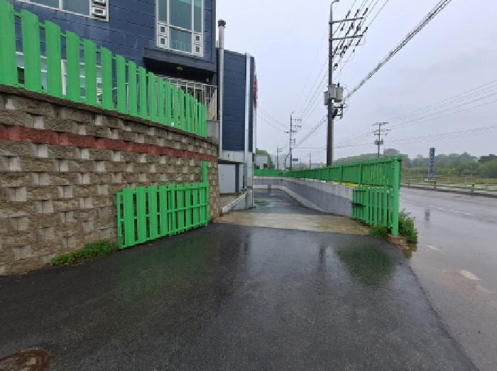 목록 5 지하층 진입로부분