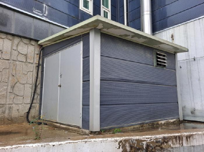 목록 5 지하층 남쪽부분 제시외 조립식 창고