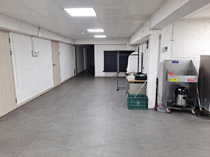 목록 5 1층 내부