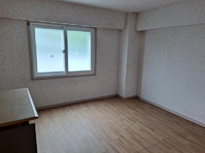 목록 5 2층 내부 숙소 내부