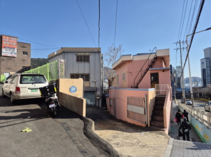 본건 1-4. 목록 전경