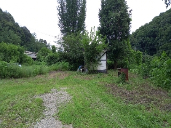 목록 1.,2., 8., 24., 25., 28., 29. 및 목록 15. 축사 등(잡풀이 무성하여 접근이 어려움)  