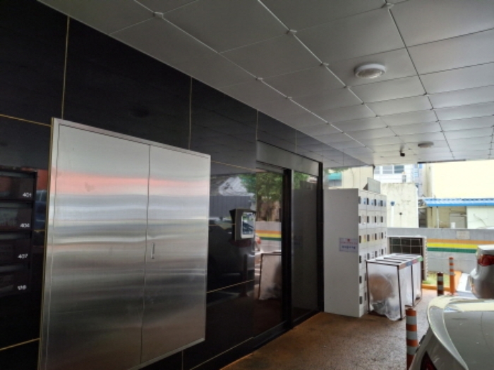 공동 출입구 모습