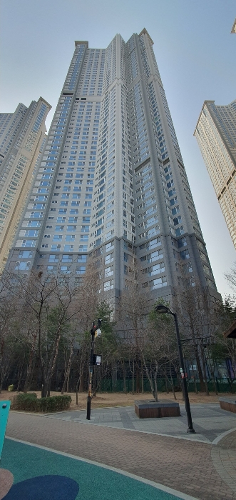 본건건물전경-2