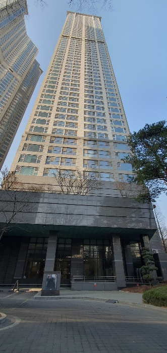 본건건물전경-1