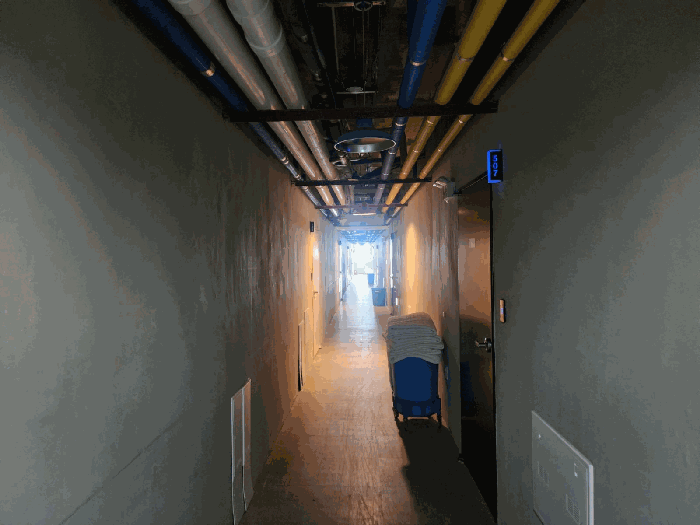 기호2 4층 복도 전경