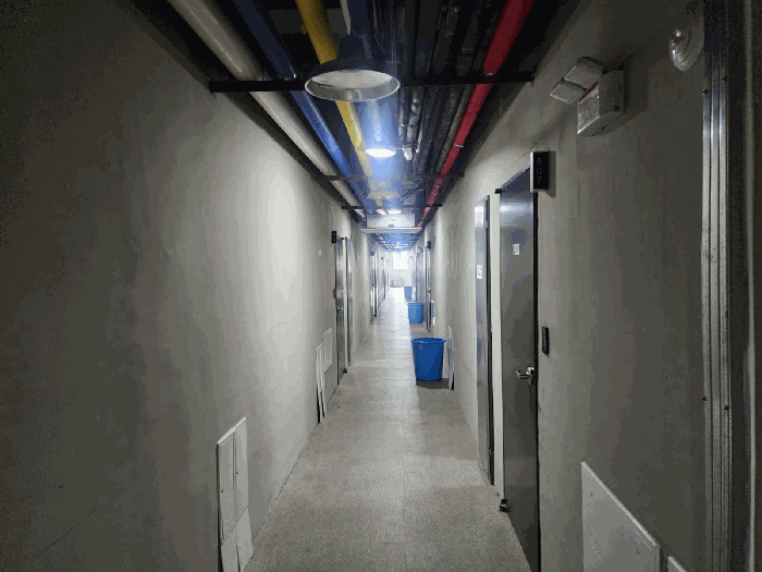 기호2 5층 복도 전경