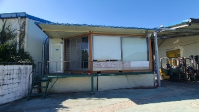 임차인[양경순] 소유의 제시외 컨테이너 1동