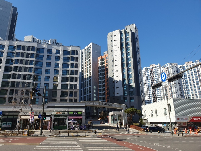 본건소재 339동 출입게이트