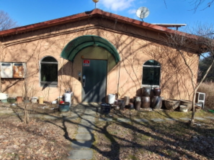 현장사진(경수길 179-23 큰건물 현관)