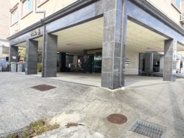 신현동 263-8 도로 전경