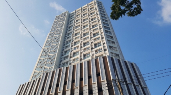 * 본건 목적물 소재 건물 전경